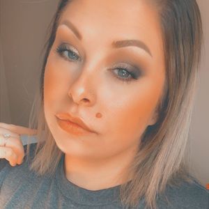 Meet your Posher, Chelsey